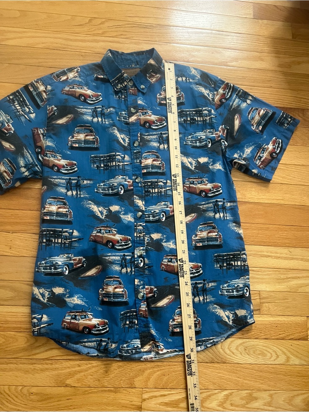 Clearwater Outfitters Malibu Car Artwork SHORT SLEEVE SHIRT Medium M - Picture 6 of 7
